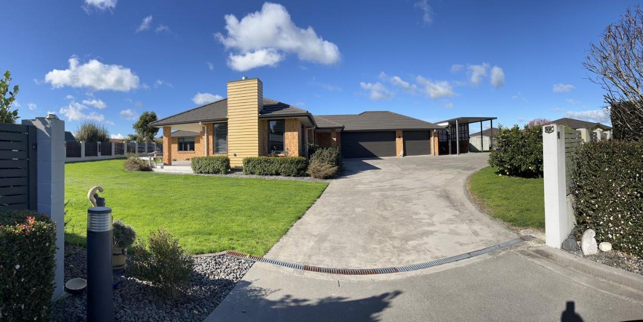 Matamata Villa Екстериор снимка